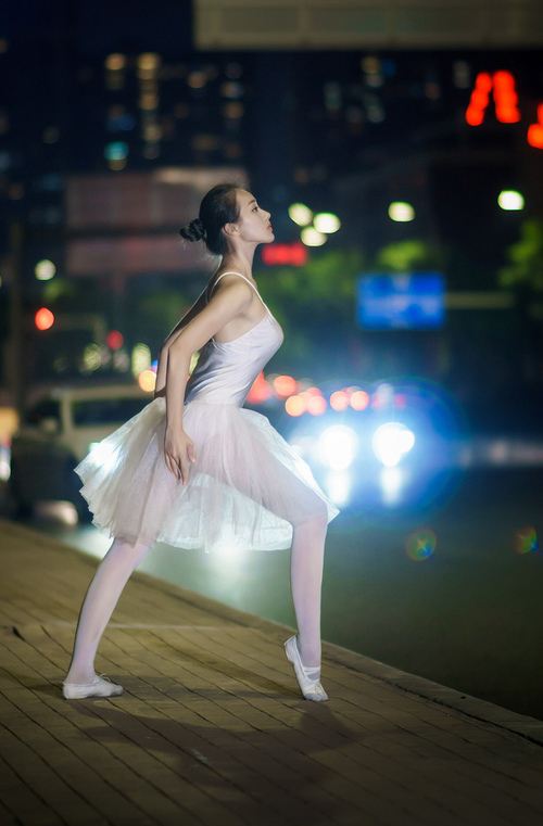 开云体育全站-传统民族体操演绎，展现文化的体育魅力，传统民族体育项目电子小报